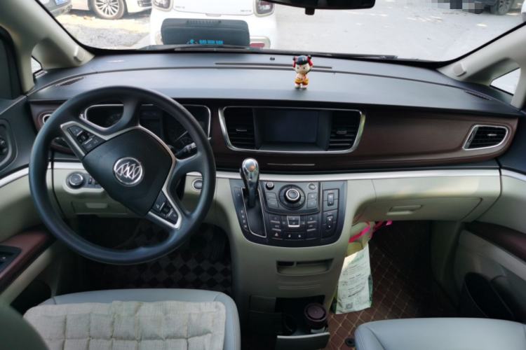 Used Buick GL8 2017 25S Comfort Version China V Standard Center Console