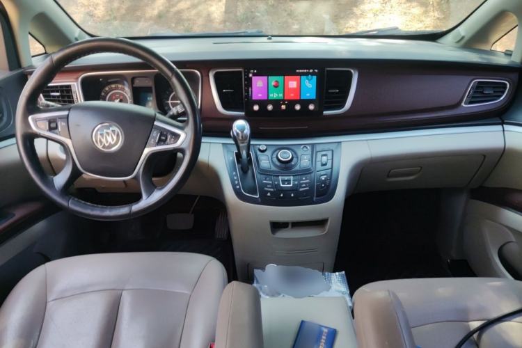 Used Buick GL8 2017 25S Comfort Version China V Standard Center Console