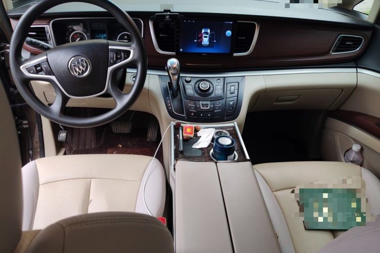 Used Buick GL8 2017 25S Comfort Version China V Standard Center Console