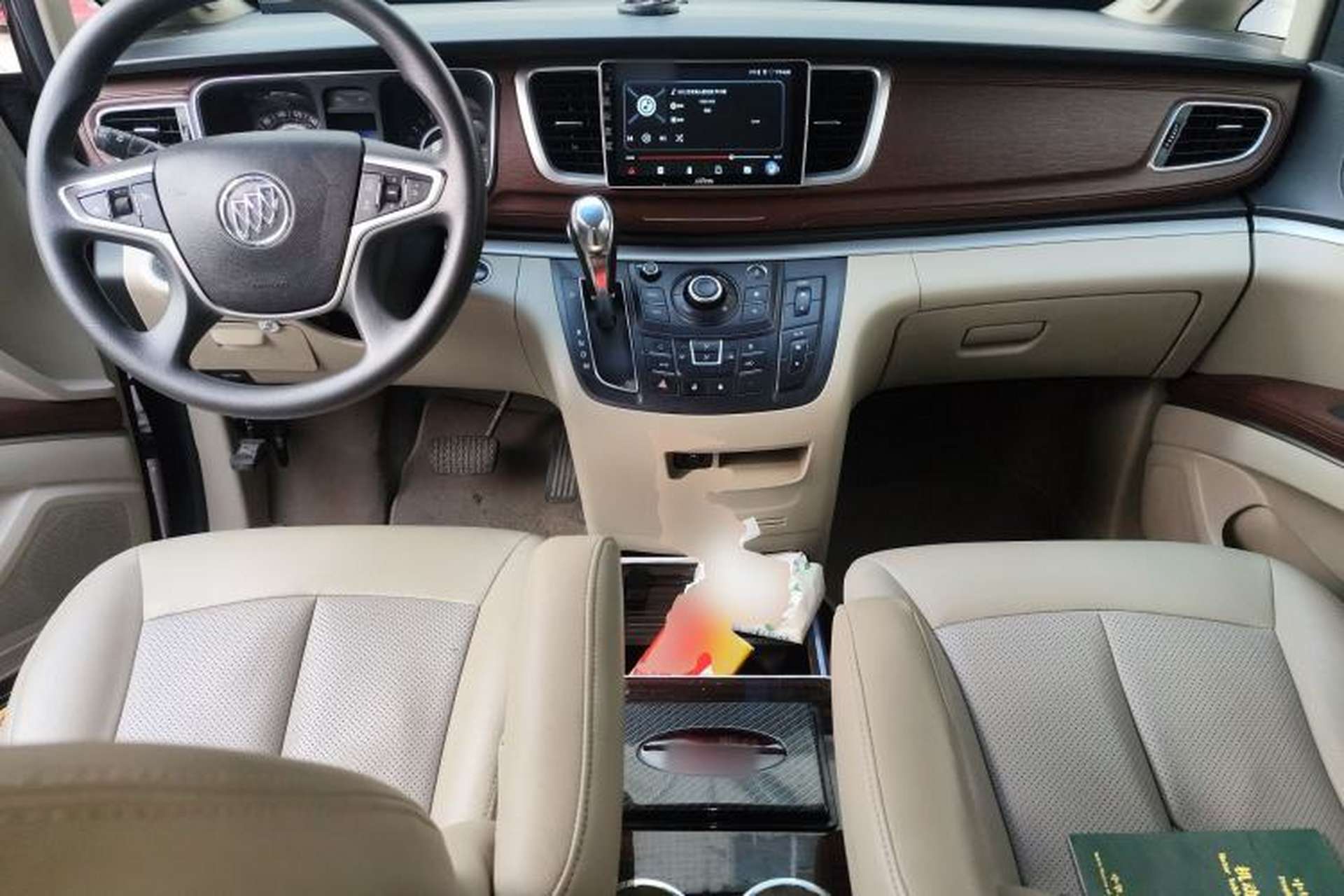 Used Buick GL8 2017 25S Comfort Version China V Standard Center Console
