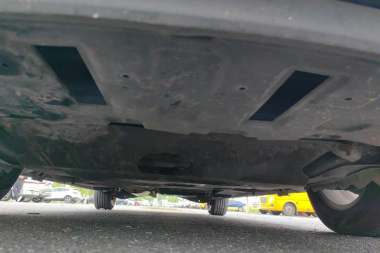 Used Buick GL8 2017 ES 28T Premium Version China V Standard Chassis Front