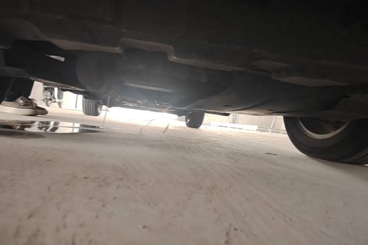 Used Buick GL8 2017 25S Comfort Version China V Standard Chassis Front