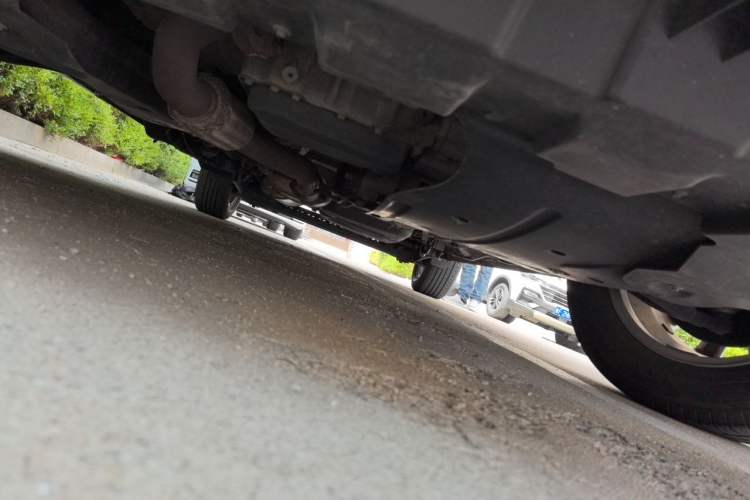 Used Buick GL8 2017 25S Comfort Version China V Standard Chassis Front