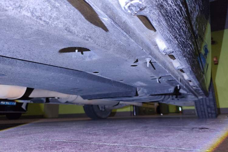 Used Buick GL8 2017 ES 28T Premium Version China V Standard Chassis Front Left