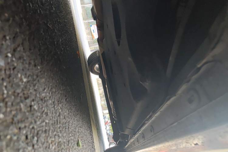 Used Buick GL8 2017 25S Luxury Version China V Standard Chassis Front Left
