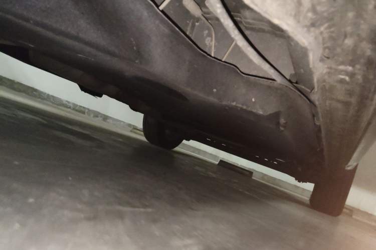 Used Buick GL8 2017 25S Luxury Version China V Standard Chassis Front Left