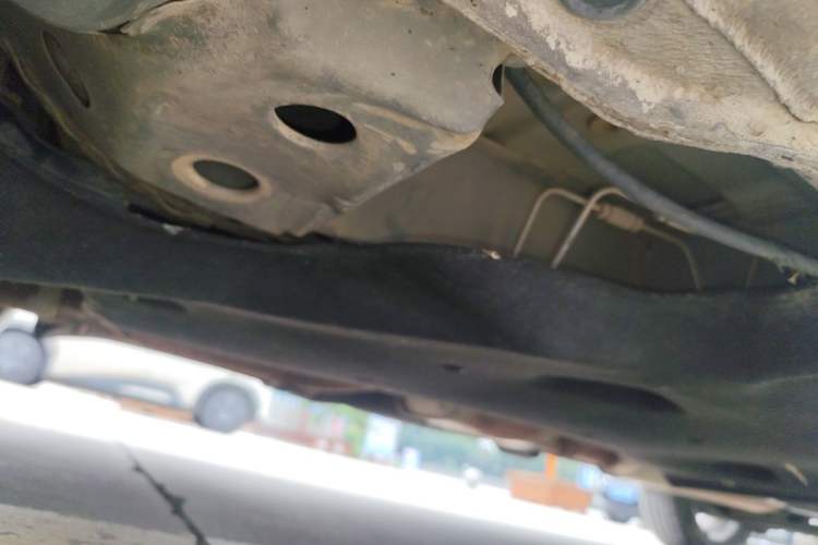 Used Buick GL8 2017 25S Luxury Version China V Standard Chassis Front Left