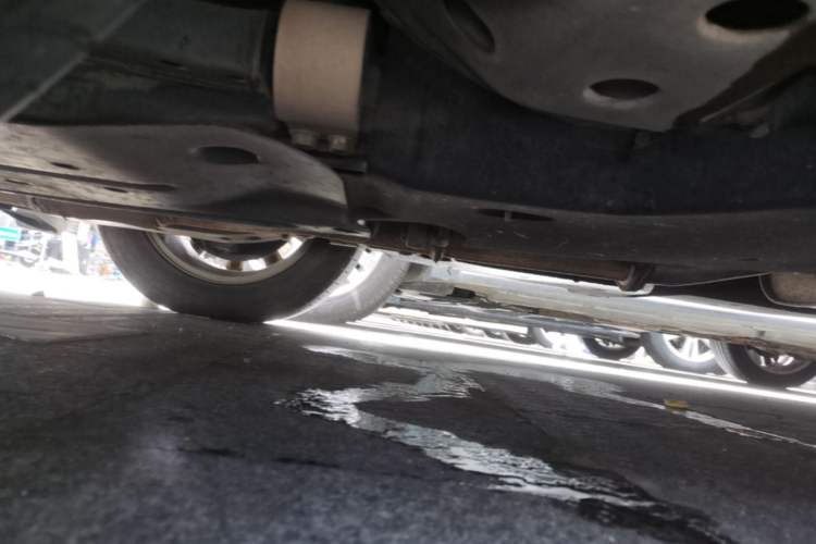 Used Buick GL8 2017 25S Luxury Version China V Standard Chassis Front Left
