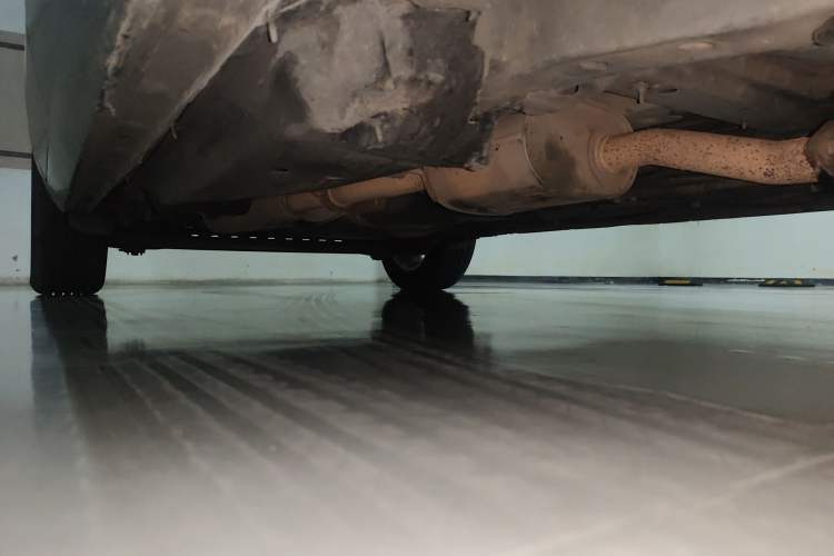 Used Buick GL8 2017 25S Comfort Version China V Standard Chassis Front Right