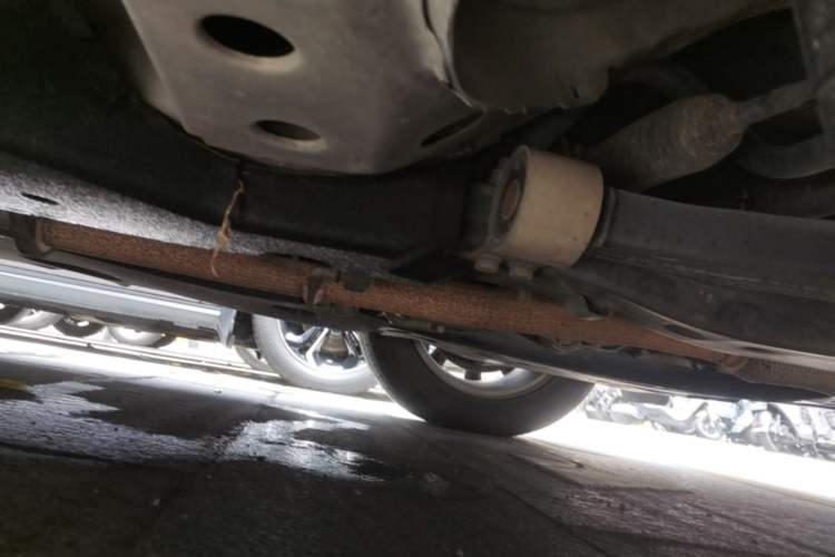Used Buick GL8 2017 25S Luxury Version China V Standard Chassis Front Right