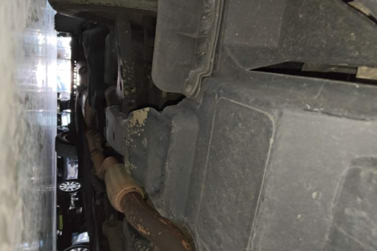 Used Buick GL8 2017 25S Luxury Version China V Standard Chassis Front Right