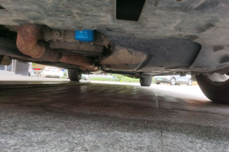 Used Buick GL8 2017 ES 28T Comfort Model China V Standard Chassis Front