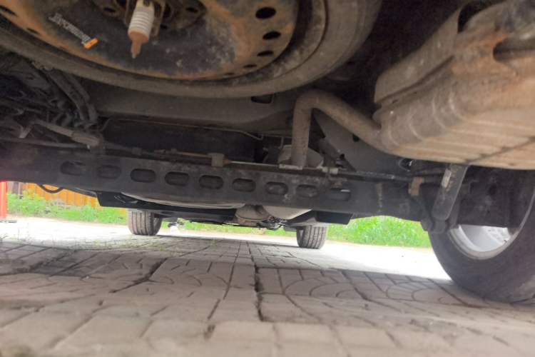 Used Buick GL8 2017 25S Comfort Version China V Standard Chassis Rear
