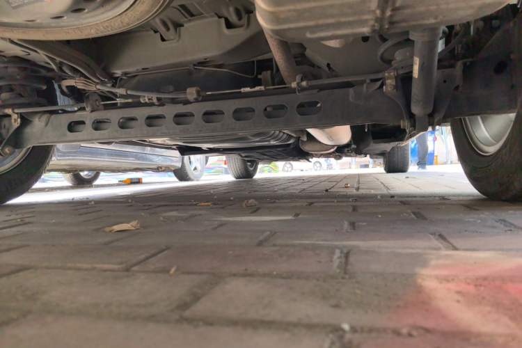 Used Buick GL8 2017 25S Luxury Version China V Standard Chassis Rear