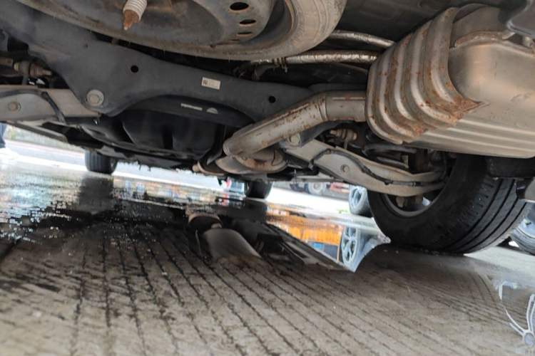 Used Buick GL8 2017 ES 28T Luxury Model China V Standard Chassis Rear