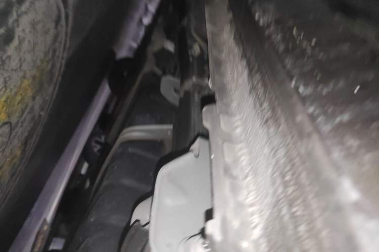 Used Buick GL8 2017 25S Prestige Version China V Standard Chassis Rear Left