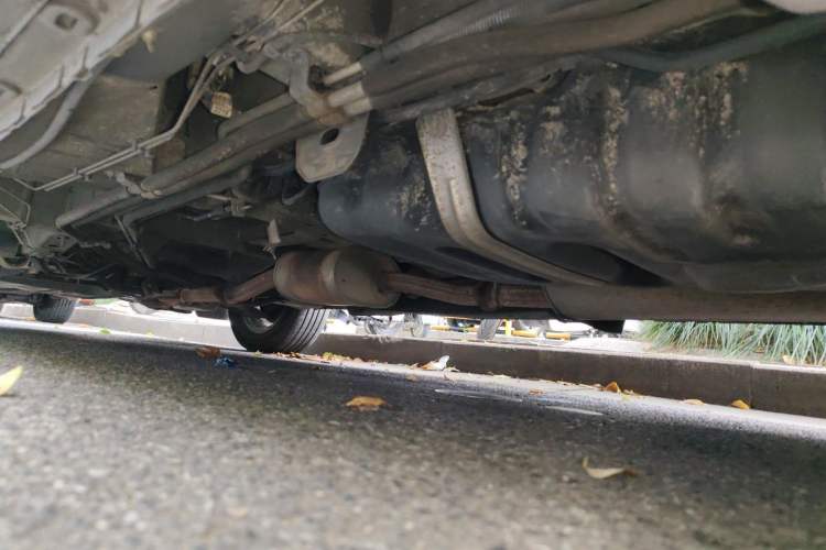 Used Buick GL8 2017 25S Comfort Version China V Standard Chassis Rear Left