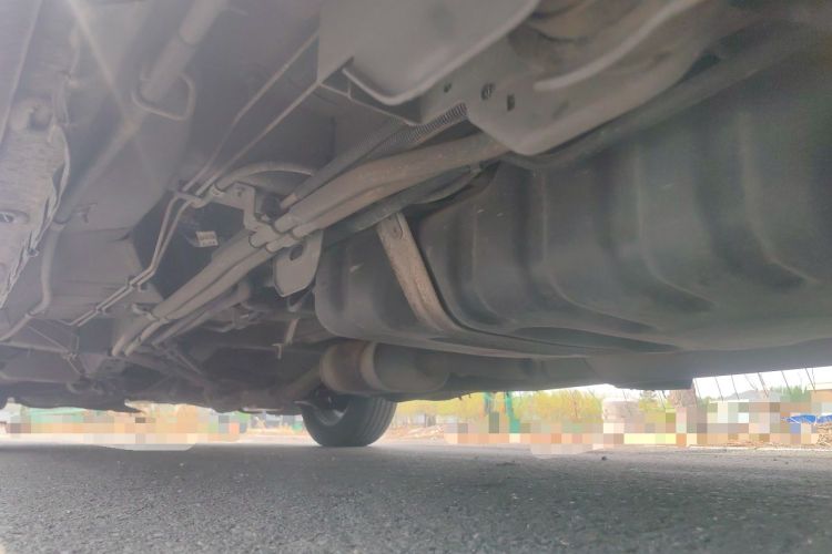 Used Buick GL8 2017 25S Prestige Version China V Standard Chassis Rear Left