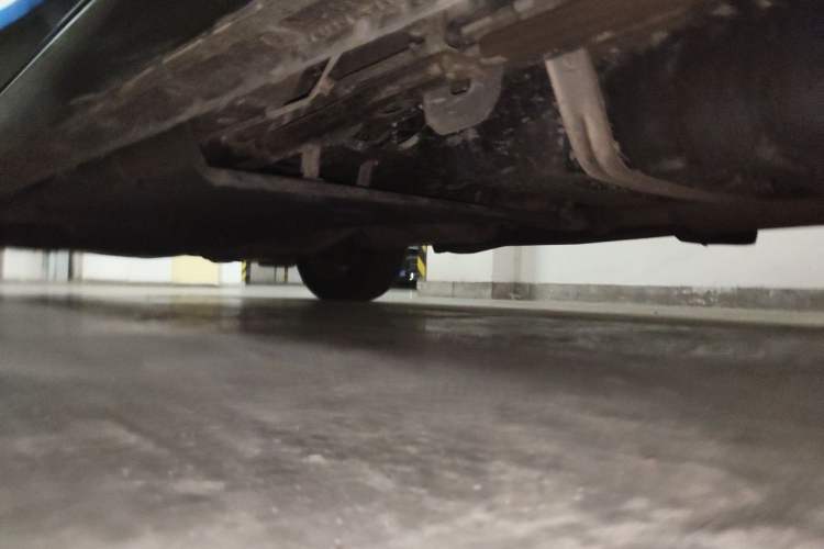 Used Buick GL8 2017 25S Luxury Version China V Standard Chassis Rear Left