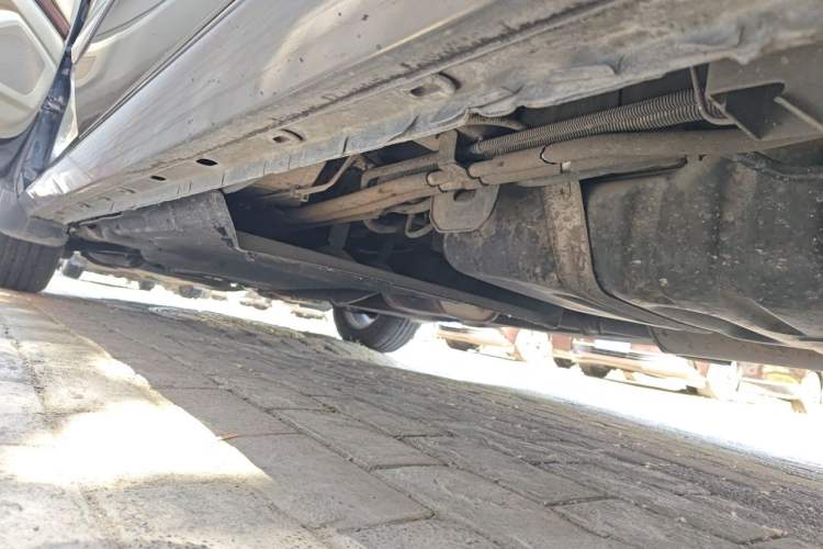Used Buick GL8 2017 25S Prestige Version China V Standard Chassis Rear Left