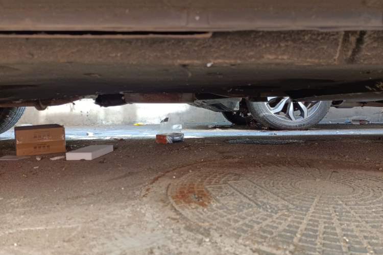 Used Buick GL8 2017 25S Prestige Version China V Standard Chassis Rear Left