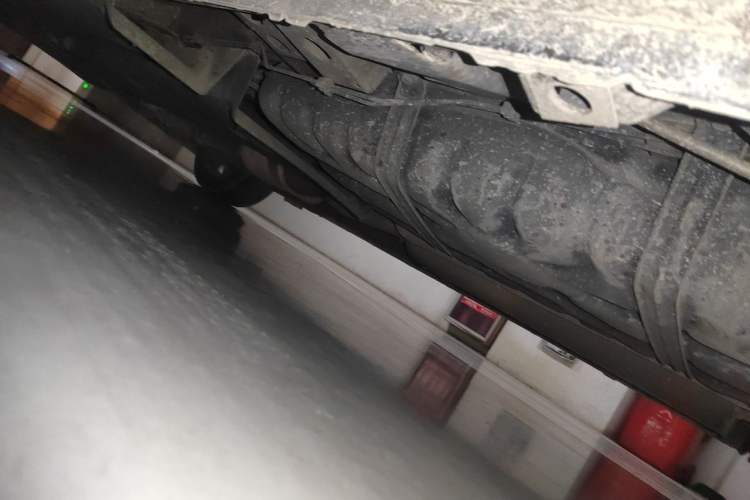 Used Buick GL8 2017 ES 28T Premium Version China V Standard Chassis Rear Left