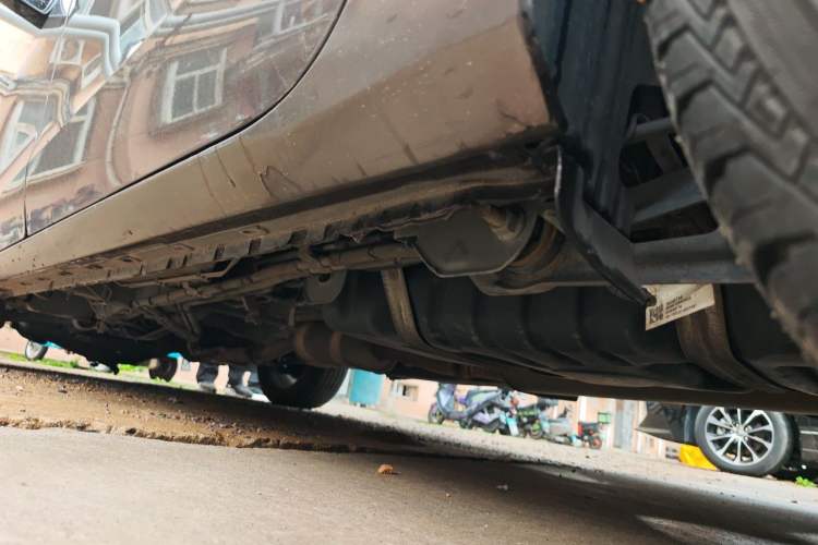 Used Buick GL8 2017 25S Comfort Version China V Standard Chassis Rear Left