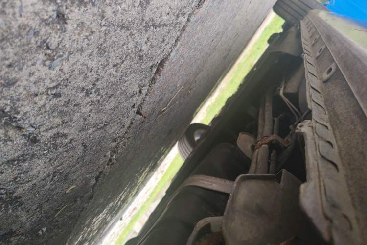 Used Buick GL8 2017 25S Comfort Version China V Standard Chassis Rear Left