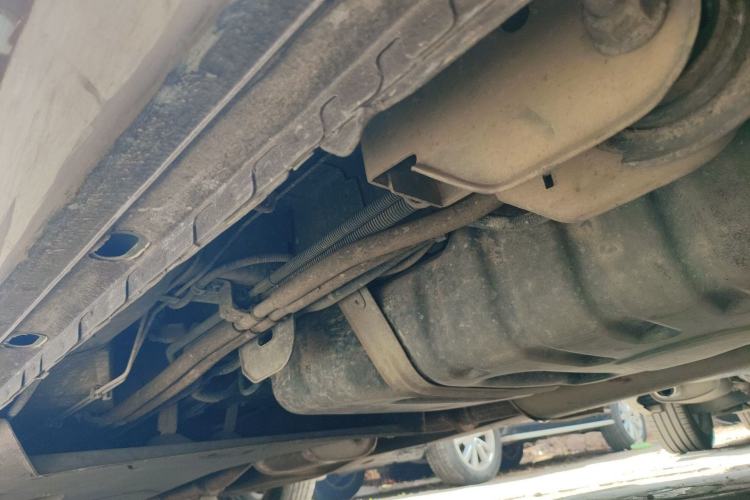 Used Buick GL8 2017 25S Prestige Version China V Standard Chassis Rear Left