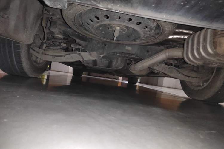 Used Buick GL8 2017 ES 28T Premium Version China V Standard Chassis Rear