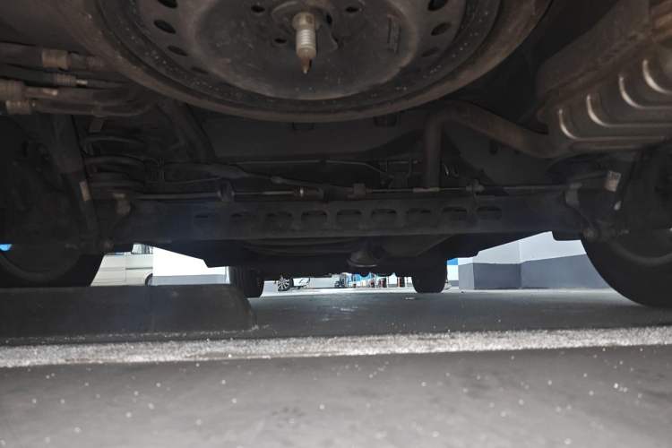 Used Buick GL8 2017 25S Comfort Version China V Standard Chassis Rear