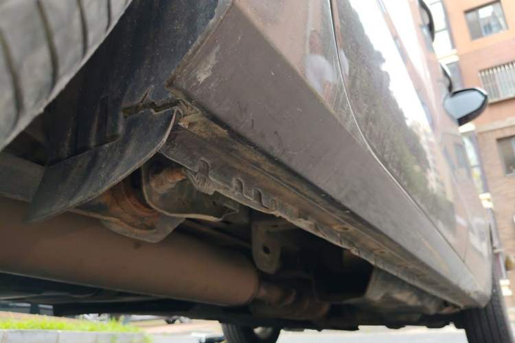 Used Buick GL8 2017 25S Comfort Version China V Standard Chassis Rear Right