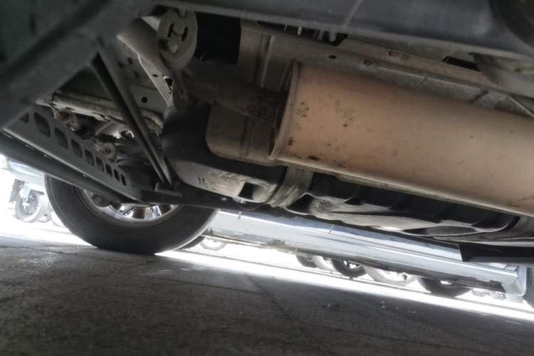 Used Buick GL8 2017 25S Luxury Version China V Standard Chassis Rear Right