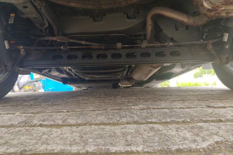 Used Buick GL8 2017 25S Comfort Version China V Standard Chassis Rear