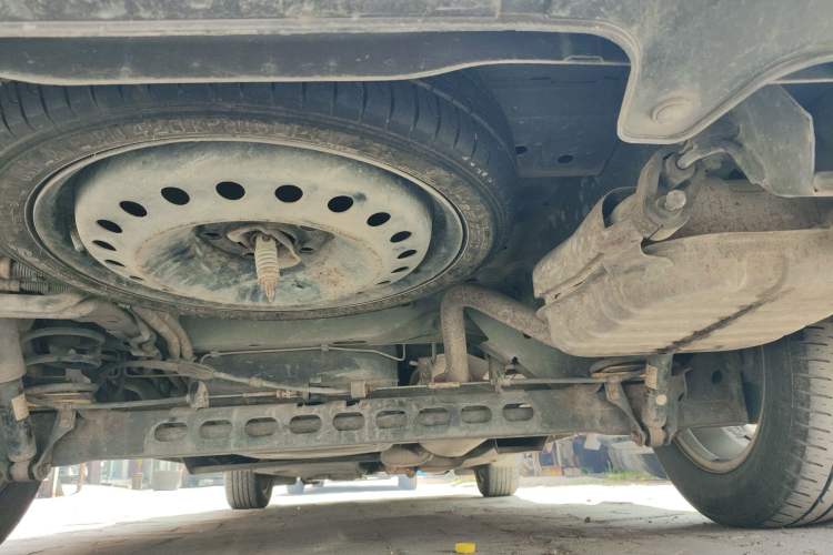 Used Buick GL8 2017 25S Prestige Version China V Standard Chassis Rear