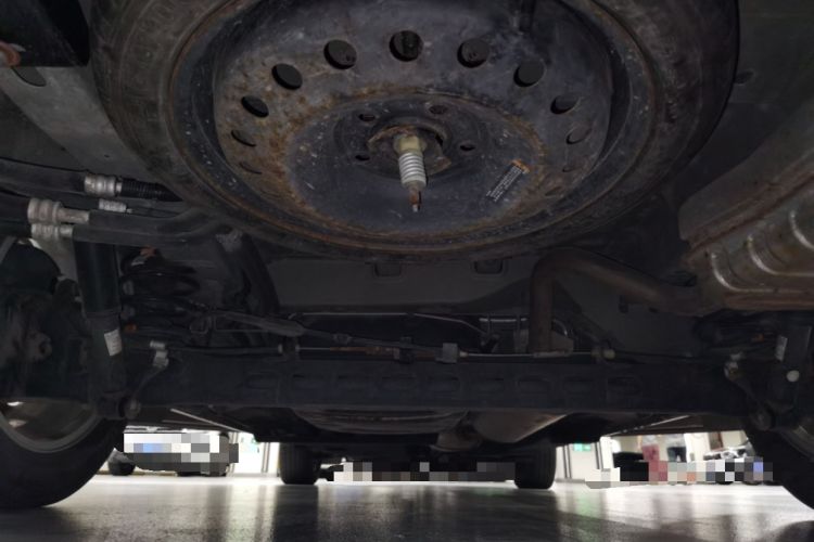 Used Buick GL8 2017 25S Prestige Version China V Standard Chassis Rear