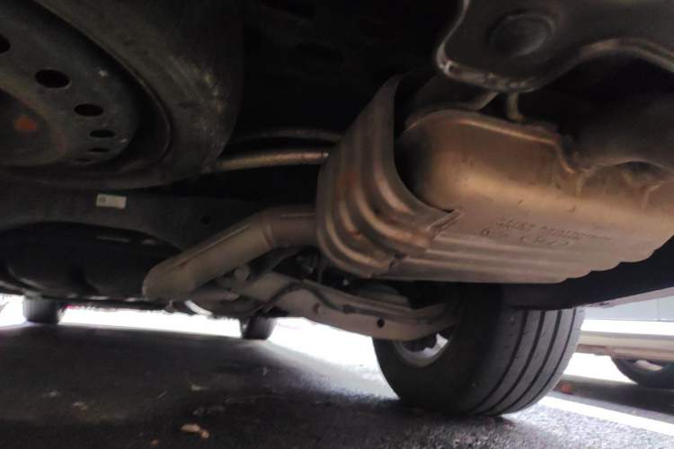 Used Buick GL8 2017 ES 28T Luxury Model China V Standard Chassis Rear
