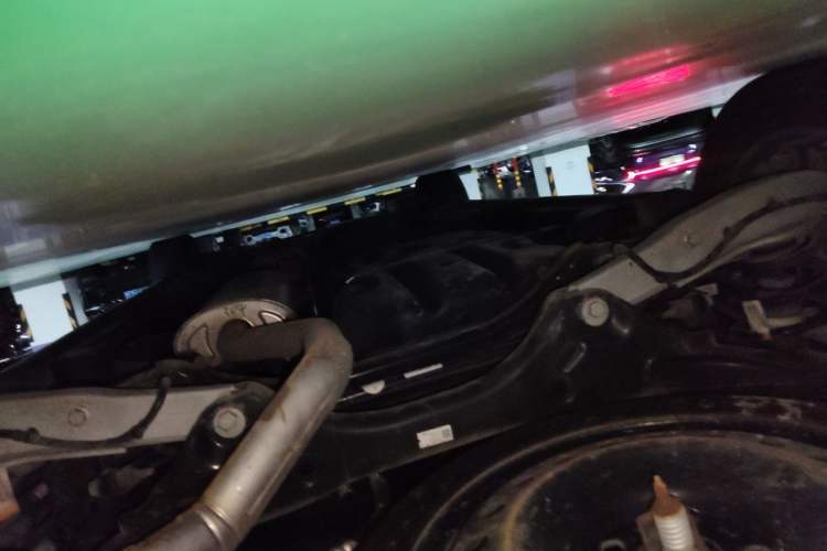 Used Buick GL8 2017 ES 28T Luxury Model China V Standard Chassis Rear