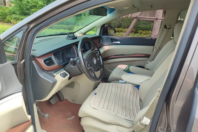 Used Buick GL8 2017 25S Comfort Version China V Standard Driver Seat