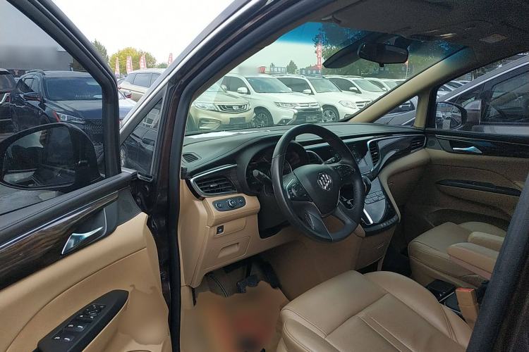 Used Buick GL8 2017 ES 28T Luxury Model China V Standard Driver Seat