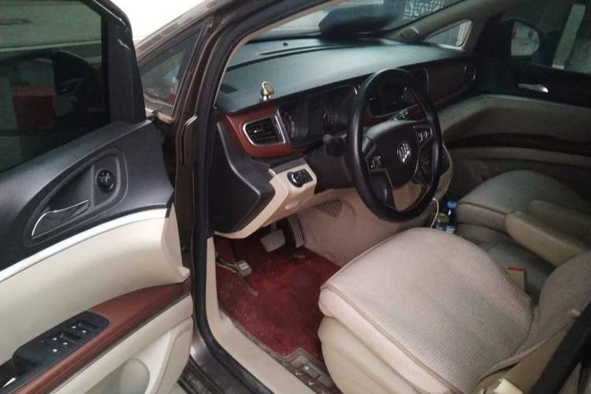 Used Buick GL8 2017 25S Luxury Version China V Standard Driver Seat