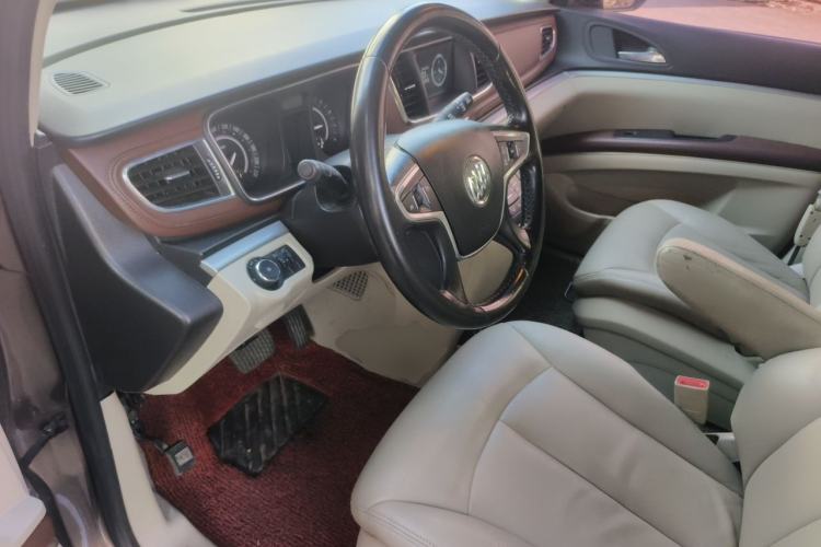 Used Buick GL8 2017 25S Comfort Version China V Standard Driver Seat