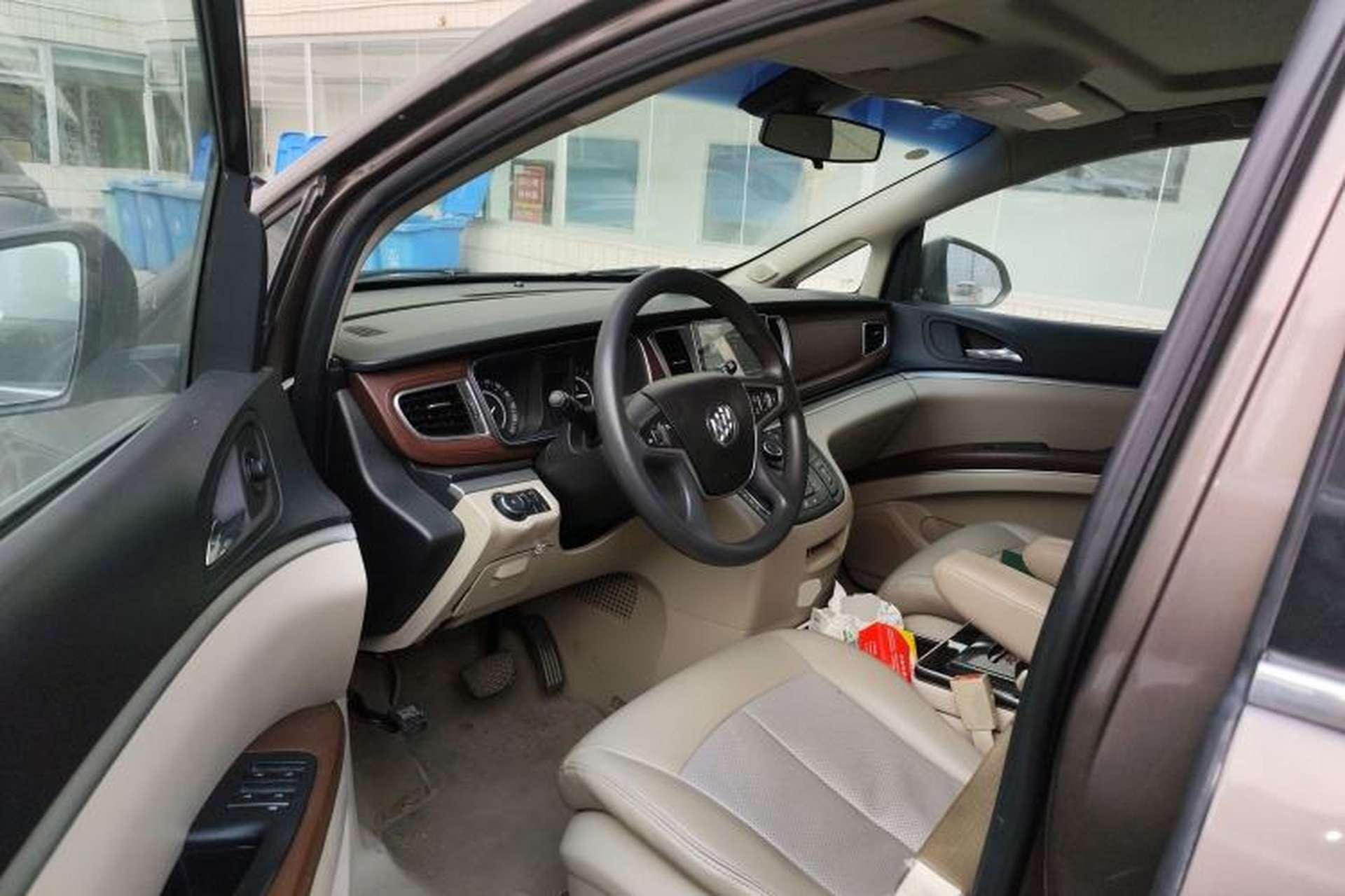 Used Buick GL8 2017 25S Comfort Version China V Standard Driver Seat