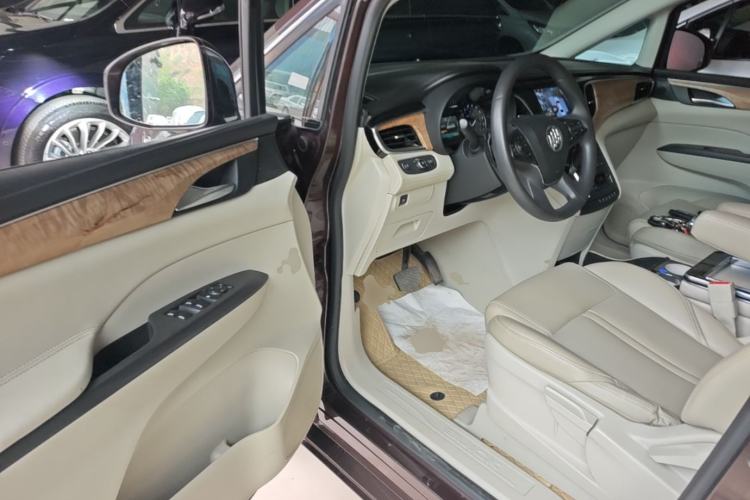 Used Buick GL8 2017 ES 28T Comfort Model China V Standard Driver Seat