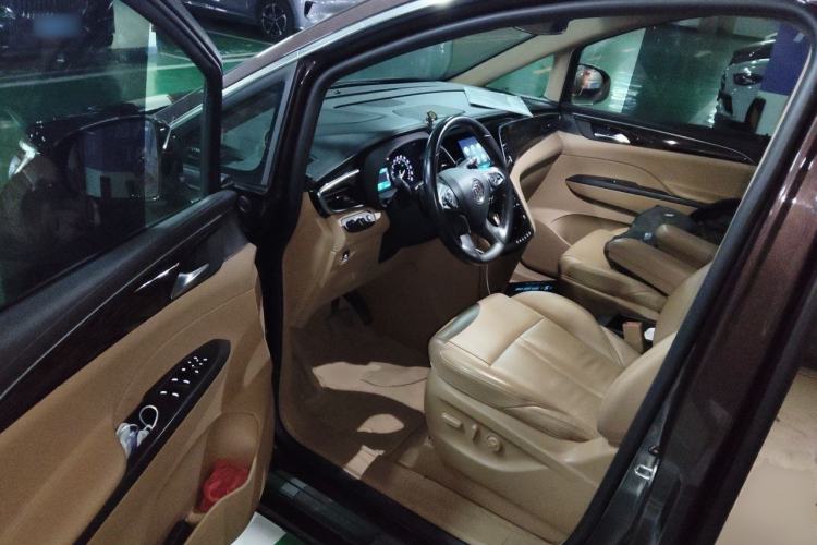 Used Buick GL8 2017 ES 28T Luxury Model China V Standard Driver Seat