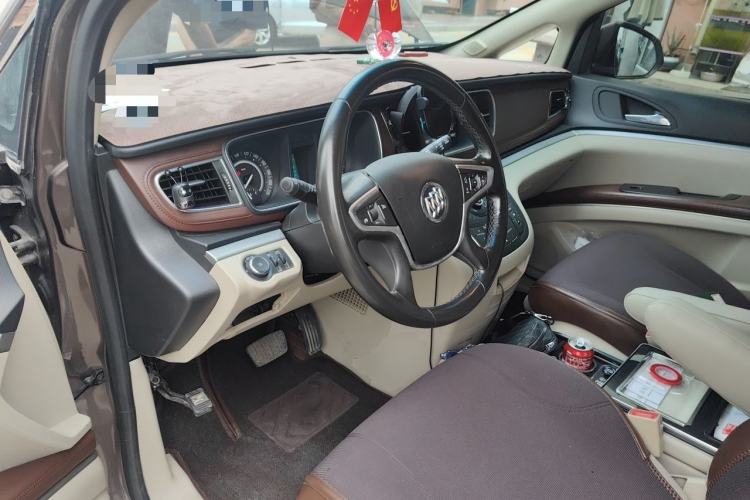 Used Buick GL8 2017 25S Luxury Version China V Standard Driver Seat