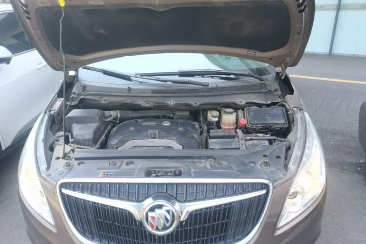 Used Buick GL8 2017 25S Comfort Version China V Standard Engine Bay