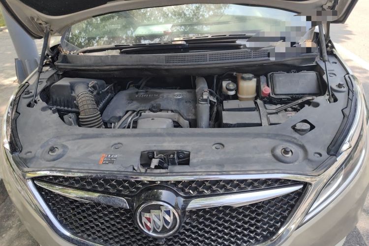 Used Buick GL8 2017 ES 28T Luxury Model China V Standard Engine Bay