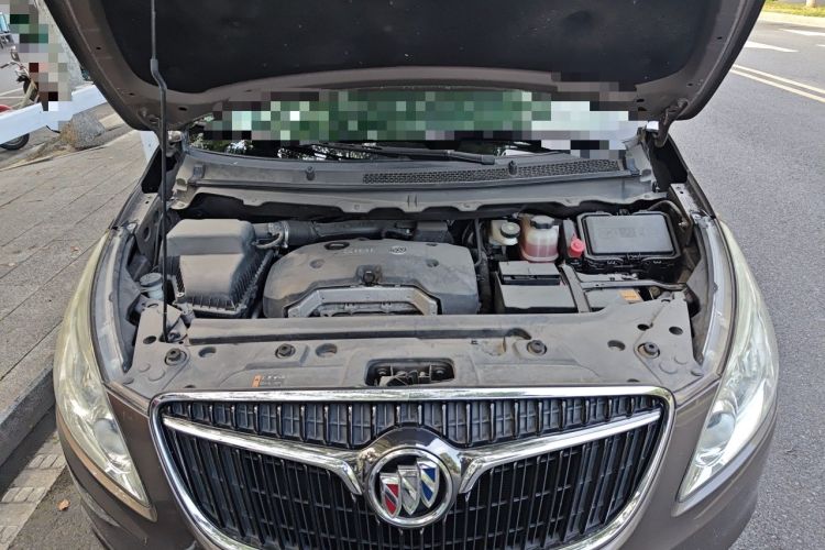 Used Buick GL8 2017 25S Luxury Version China V Standard Engine Bay