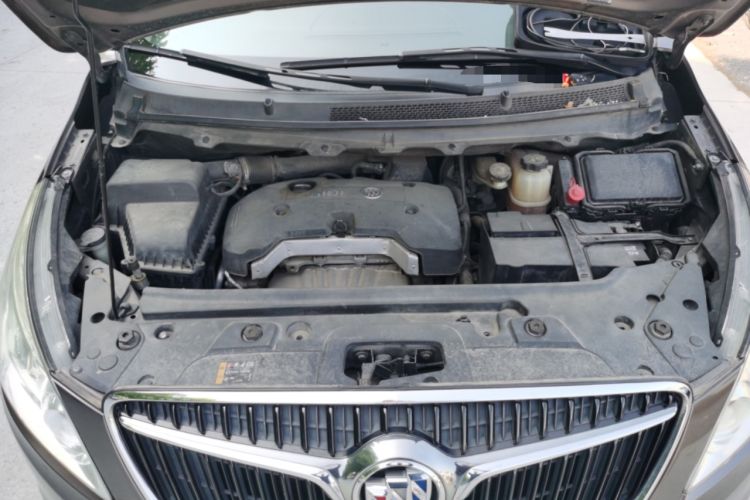 Used Buick GL8 2017 25S Comfort Version China V Standard Engine Bay